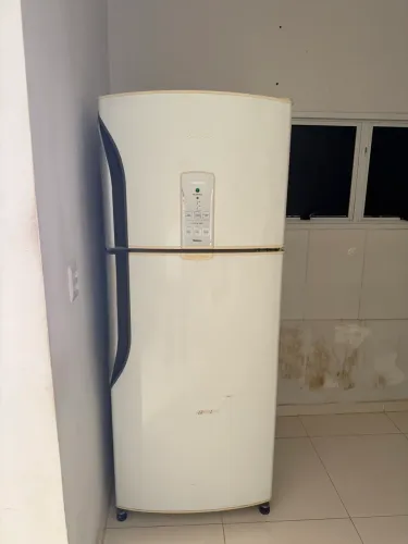 Geladeira Inverter Panasonic