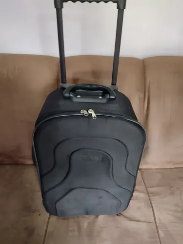 Vendo mala de viagem