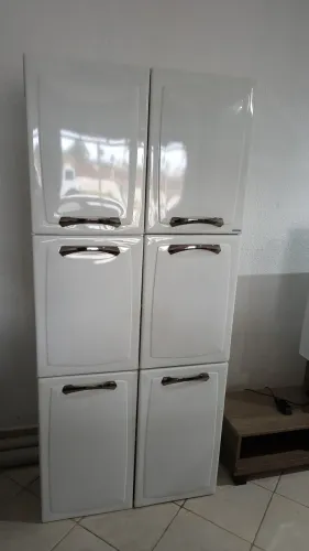 Armário Paneleiro de aço (Aceito cartão com taxa da máquina entrego com taxa)