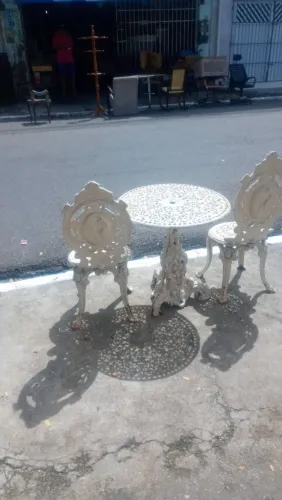 Vende e compramos todos os tipos de móveis