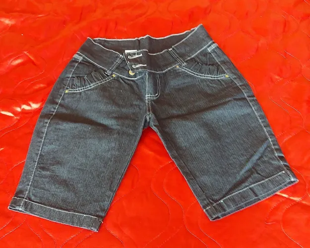 Bermuda jeans