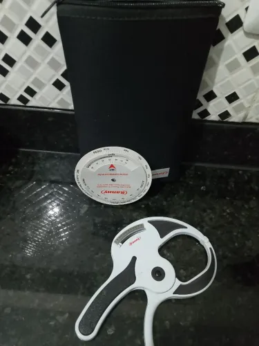 Adipômetro clínico Sanny