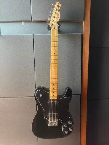 Squier by fender Telecaster Custom 