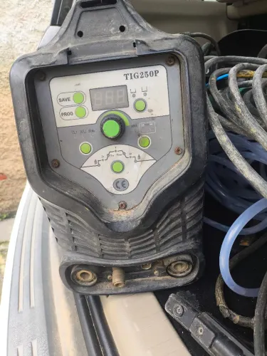 Máquina de solda inversora