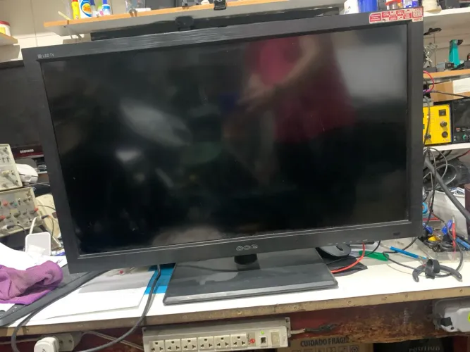 Televisão CCE 32P