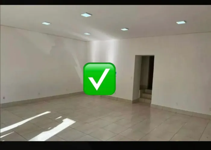 Prédio comercial/ residencial