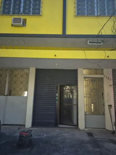Imóvel para aluguel possui 30 metros quadrados em Taquara - Rio de Janeiro - RJ