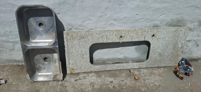 Pia dupla de cozinha granito
