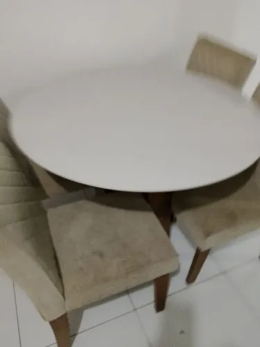 PRA VENDER LOGO MESA COM 4 CADEIRAS EM MDF 280,00