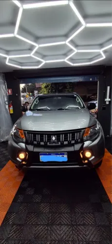 Mitsubishi L200 Tri. Outd. GLX 2.4 CD 4X4 Die. MEC 2024