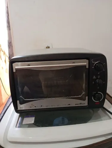 Forno elétrico Britânia 250 reais