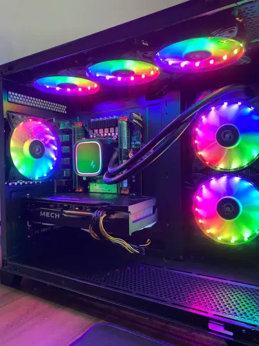 Pc gamer xeon 2673 v3 32gb ram Rx 6600 8gb Ssd nvme 1tb
