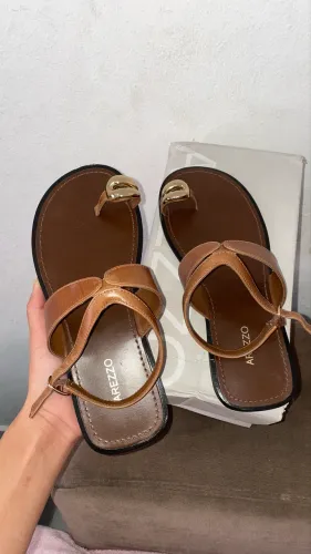 Sandália rasteira Arezzo 37