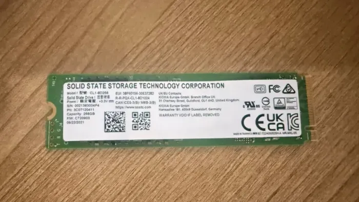 SSD 256GB M.2 NVMe SSSTC (Excelente para Upgrade de Notebook/PC)