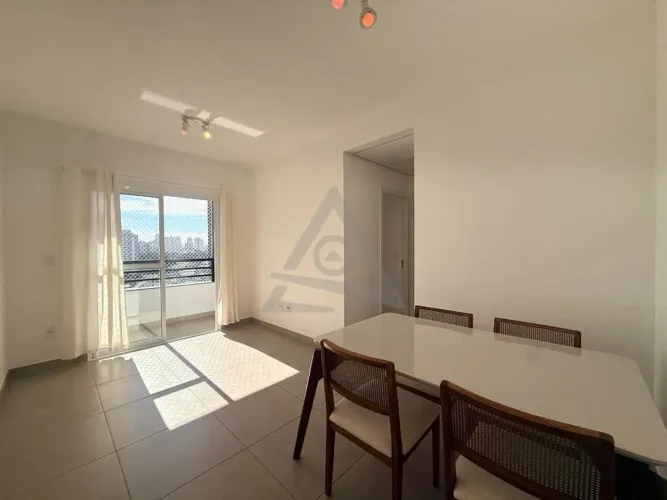 Apartamento para alugar em Campinas, Jardim Guanabara, com 2 quartos, com 58 m²