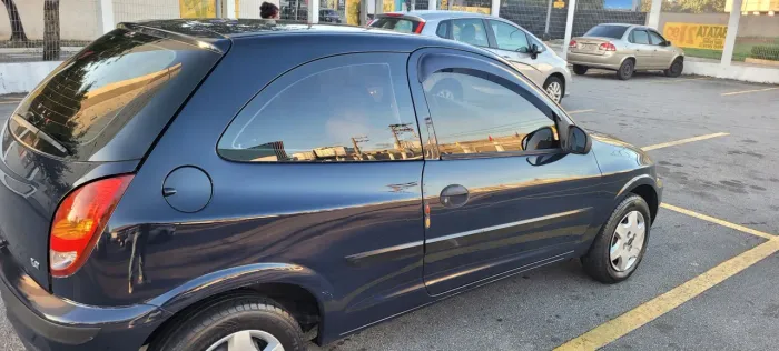 Chevrolet Celta Spirit 1.4 MPFI 8V 85cv 3P 2005
