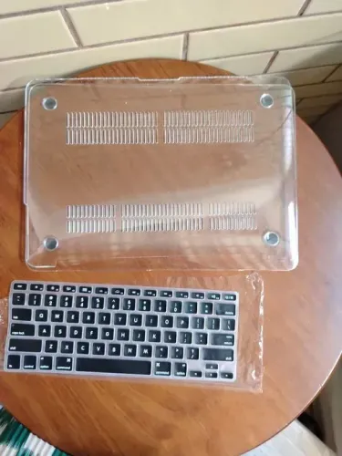 Capa para Macbook Air 13 + Capa de Teclado Novos