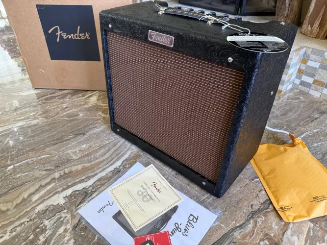 Fender Blues Junior 30th Anniversary
