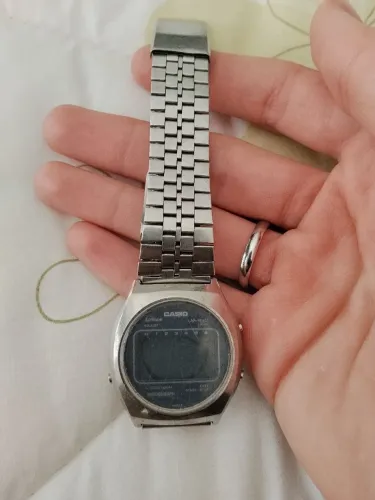 Relógio Casio digital 1977