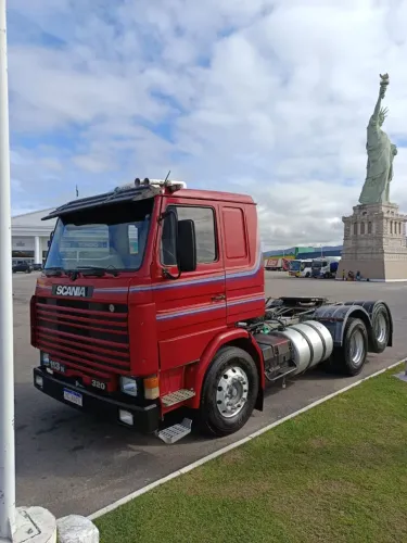 Scania 113 