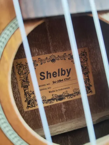 Ukulele Tenor Acústico Shelby SU-25M