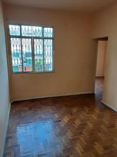 Imóvel para aluguel com 44 metros quadrados com 2 quartos em Olaria - Rio de Janeiro - RJ