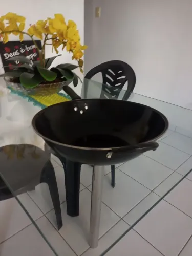 Frigideira Chinesa