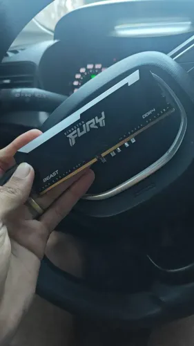 Memória ram DDR4 Hyper X Rgb