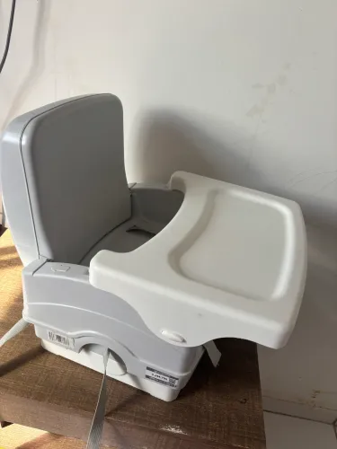 Cadeira de refeição portátil