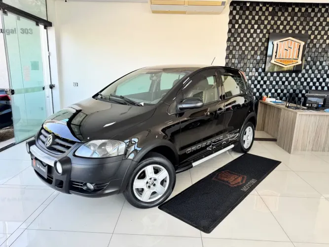 Volkswagen Crossfox 1.6 MI Total Flex 8V 5P 2009