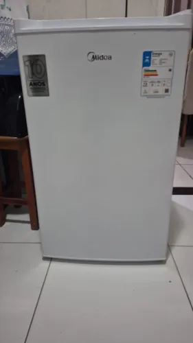 FRIGOBAR MIDEIA 124 LITROS
