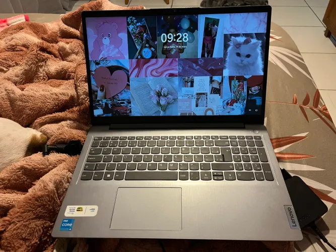 Notebook Lenovo IdeaPad 3 | Intel Core i3 | Excelente estado