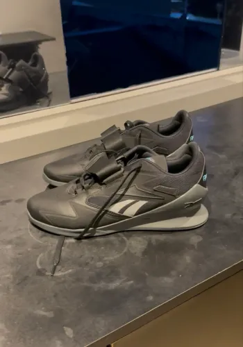 Tenis Rebook Legacy Lifter / 42