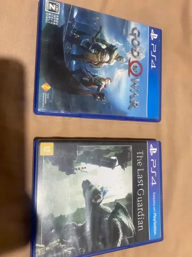 2 jogos de Ps4