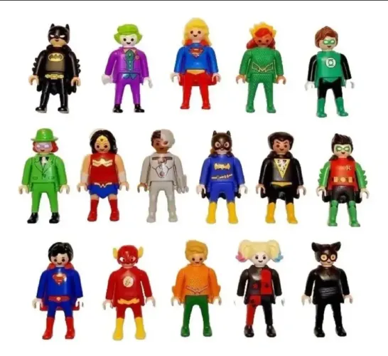 COLEÇÃO PLAYMOBIL DC - KINDER OVO