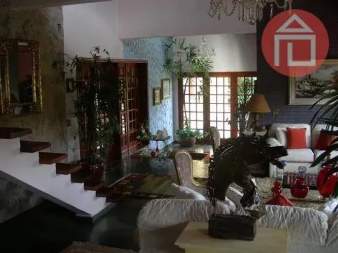 Casa à venda por R$ 4.500.000,00 - Condomínio Village de Santa Helena - Bragança Paulista/