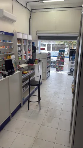 PONTO COMERCIAL FARMÁCIA
