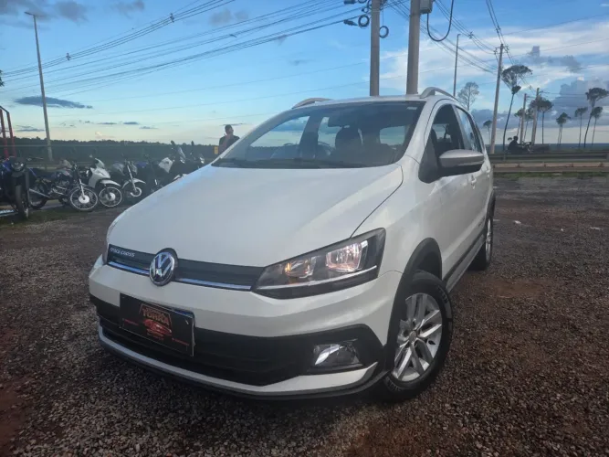 Volkswagen Spacecross I Motion 1.6 MI T. Flex 16V 2016