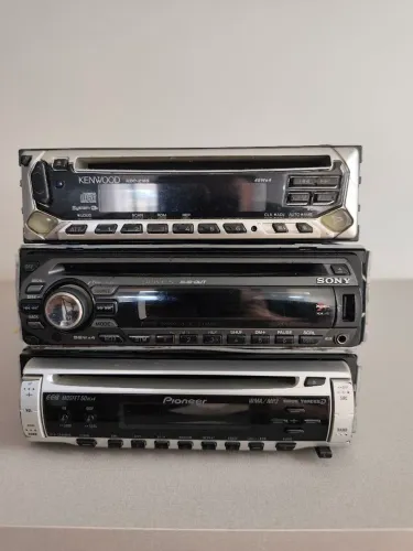 PIONNER / SONY / KENWOOD 