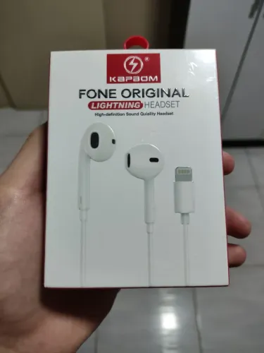 Fone de ouvido para iPhone com fio