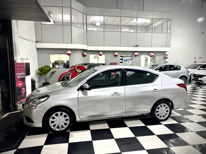 Nissan Versa 1.0 12V Flexstart 4P Mec. 2019