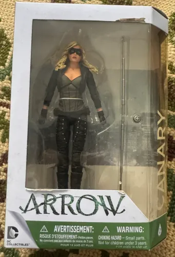 LOUCUUUURA Boneco colecionável Canário Negro série de TV Arrow - DC Collectibles