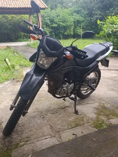 Vende-se Bros 160 2018