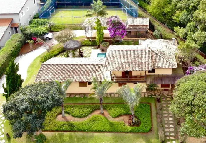 Imóvel para venda possui 1800 metros quadrados em Loteamento Green Ville - Atibaia - SP