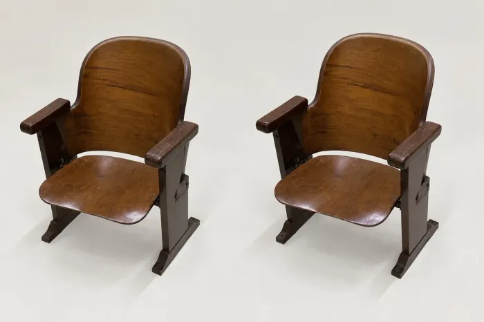Kit 2 Cadeiras de Cinema Retrô 1950 - CIMO