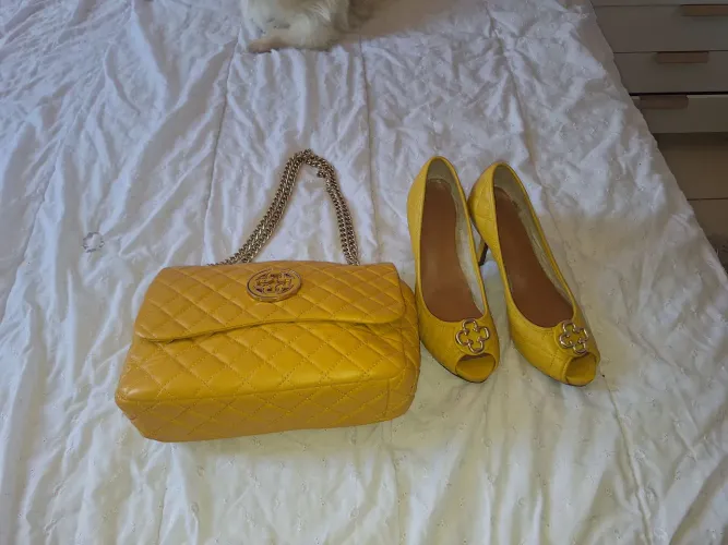 Bolsa capodarte amarela