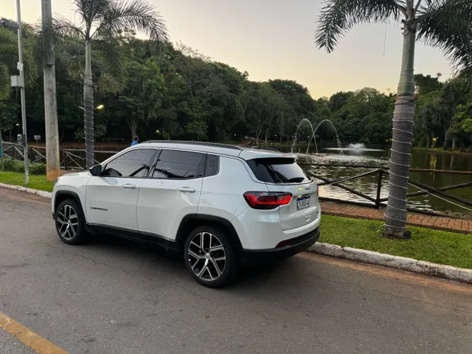 Jeep Compass Long. T270 1.3 TB 4X2 Flex AUT 2026