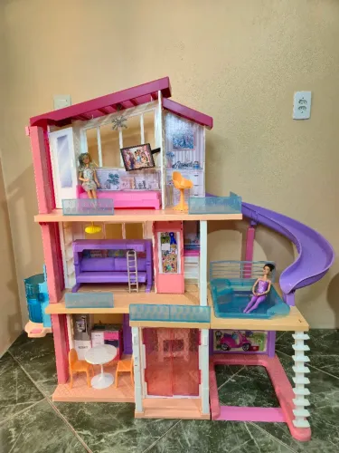 Casa/mansão da Barbie