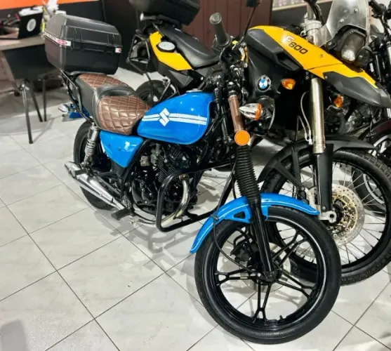 Intruder125 Intruder 125 Custom Customizada troco moto