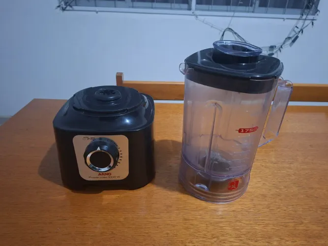 Liquidificador arno power max 1000w
